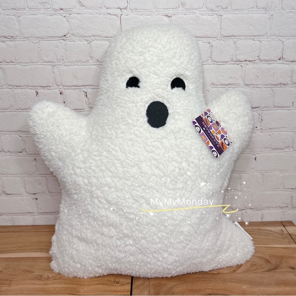 Novogratz Accents Halloween Ghost Pillow Poshmark